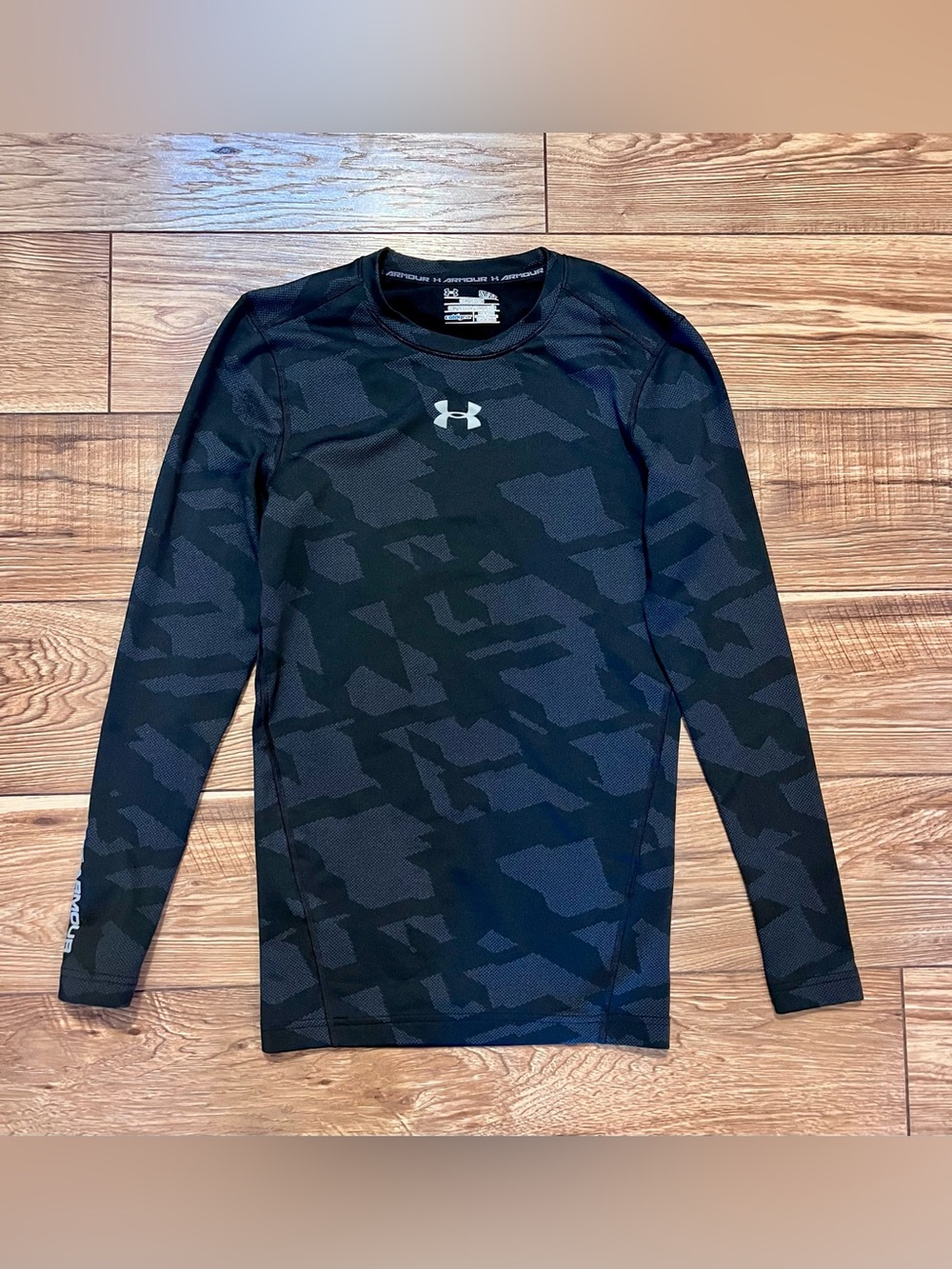 Under Armour Black Camo Long Sleeve Compression Shirt